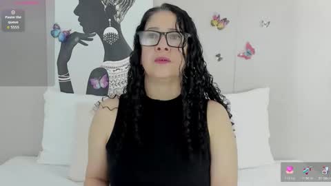 Adele Smithh online show from 12.17.25