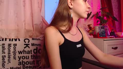 Lina online show from 01.25.25