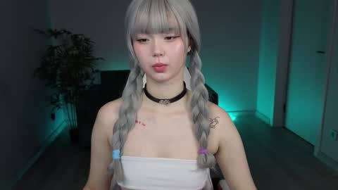 adelina__flower online show from 03.18.26