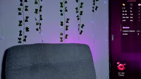 adelinaconte1 online show from 04.25.26