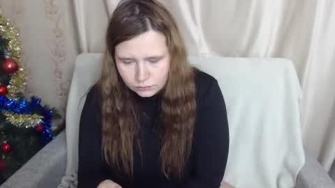 adelinalawson online show from 02.05.25