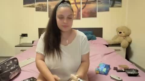 Adellineee online show from 06.09.26