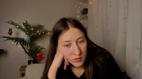 Adell online show from 02.08.25