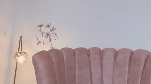  instragram adelyn 111 online show from 02.18.25