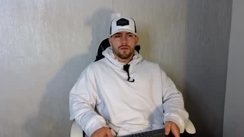 Ades online show from 09.24.25