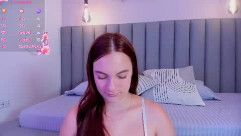 Snapshot of adhara_monroe chatting on 06.20.26 Adhara online show from 06.20.26