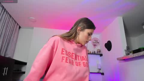 Adhara  guys here I am online days ending in even numberl I wait for you. online show from 03.08.25