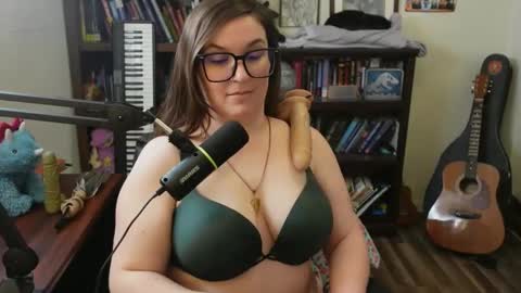 Snapshot of adobe_angel304 chatting on 02.22.25 adobe_angel304 online show from 02.22.25