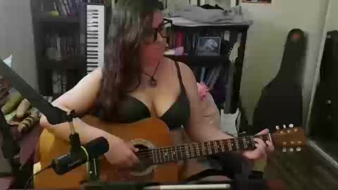 Snapshot of adobe_angel304 chatting on 10.15.25 adobe_angel304 online show from 10.15.25