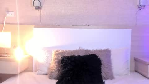 Snapshot of adonisaster chatting on 02.11.26 Adonis online show from 02.11.26