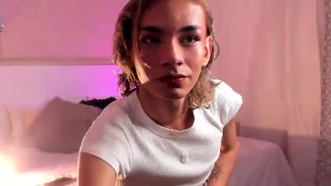 Snapshot of adonisaster chatting on 06.16.26 Adonis online show from 06.16.26