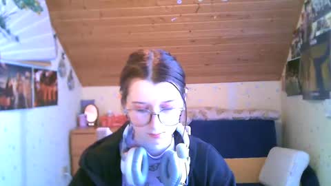 adorable_sparkle online show from 02.12.25