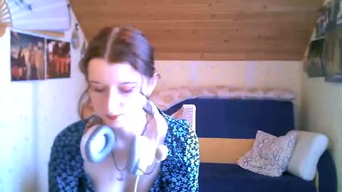 adorable_sparkle online show from 02.14.25