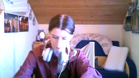 adorable_sparkle online show from 02.19.25