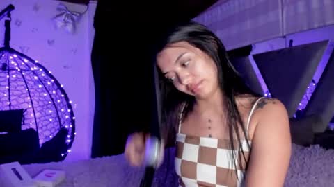 Stormi online show from 12.13.24