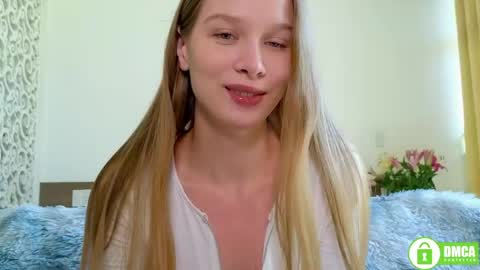 Lia  online show from 05.08.26