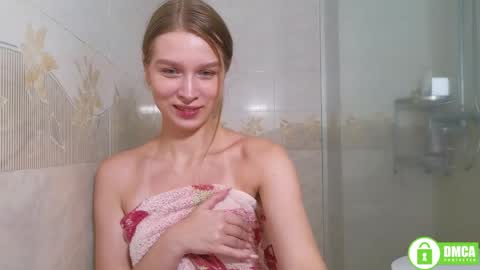 Lia  online show from 05.14.26