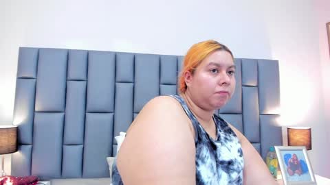 Snapshot of adreeaperez1 chatting on 01.14.25 ANDREA PEREZ online show from 01.14.25