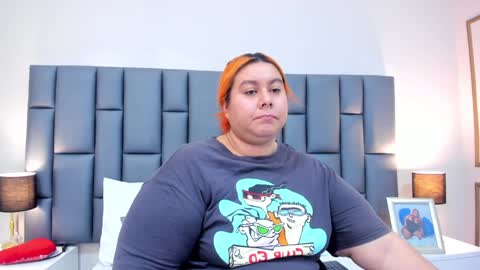 Snapshot of adreeaperez1 chatting on 02.01.25 ANDREA PEREZ online show from 02.01.25