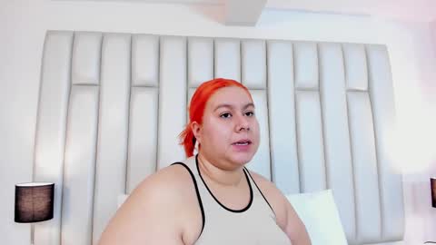 Snapshot of adreeaperez1 chatting on 02.19.25 ANDREA PEREZ online show from 02.19.25