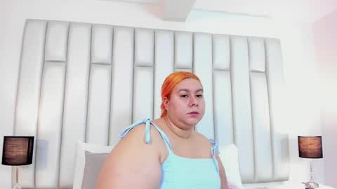 Snapshot of adreeaperez1 chatting on 02.27.25 ANDREA PEREZ online show from 02.27.25