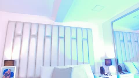 Snapshot of adreeaperez1 chatting on 02.13.26 ANDREA PEREZ online show from 02.13.26