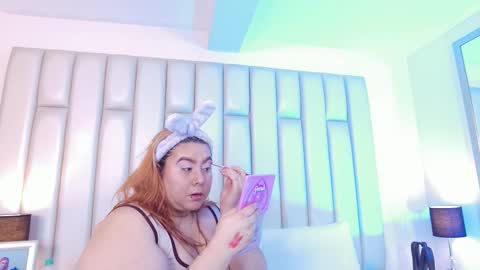 Snapshot of adreeaperez1 chatting on 02.14.26 ANDREA PEREZ online show from 02.14.26