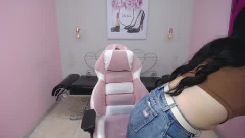 Adri  online show from 05.06.26