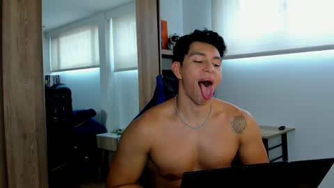 Adrian del Mar online show from 05.24.26