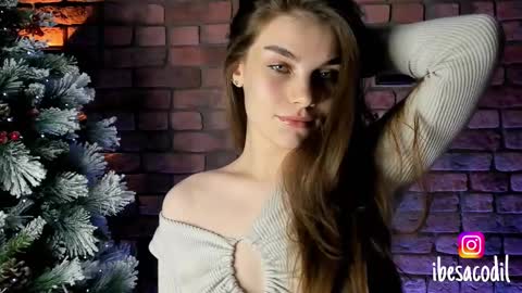 Snapshot of adriana_allen chatting on 12.30.24 Adri online show from 12.30.24