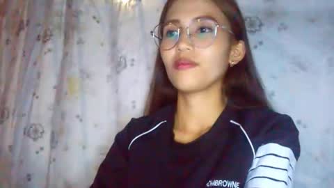 Snapshot of adrianasheaman chatting on 02.14.26 Kiki online show from 02.14.26