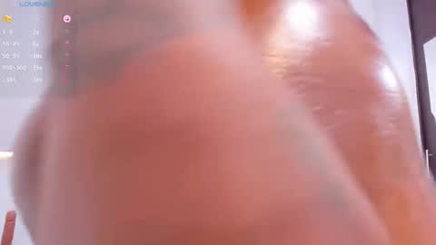 Adriana online show from 03.31.26