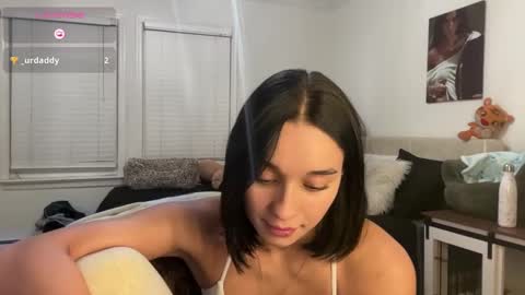 Snapshot of adriannarodriguez chatting on 11.14.25 Adrianna online show from 11.14.25