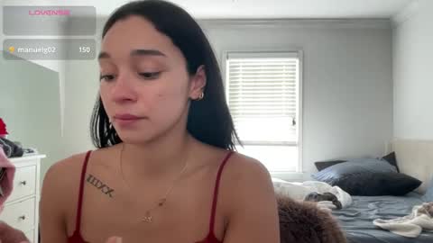 Snapshot of adriannarodriguez chatting on 12.18.25 Adrianna online show from 12.18.25