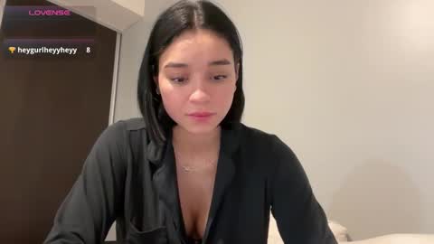 Snapshot of adriannarodriguez chatting on 01.17.26 Adrianna online show from 01.17.26