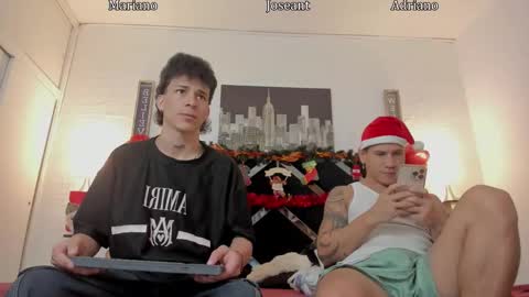 Snapshot of adriano_bigcock chatting on 11.28.25 Adrian online show from 11.28.25