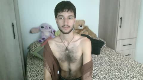 Snapshot of adrien_polo chatting on 04.17.26 adrien_polo online show from 04.17.26