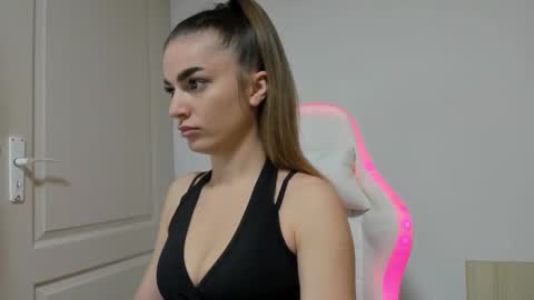 Snapshot of adventurina chatting on 11.25.25 adventurina online show from 11.25.25