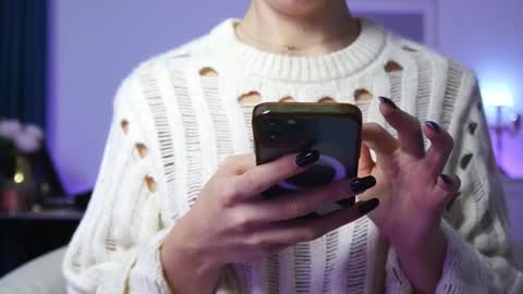 Aelia online show from 10.13.25