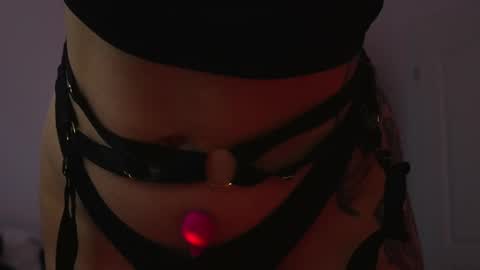Snapshot of aelia_anara chatting on 06.06.26 Aelia online show from 06.06.26