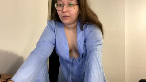 Snapshot of aemilialust chatting on 02.03.26 aemilialust online show from 02.03.26