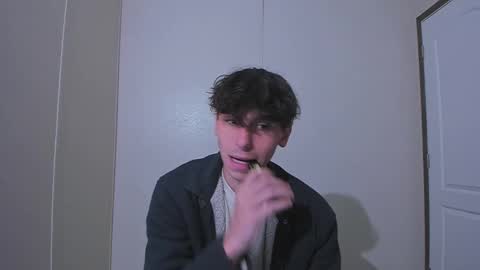 Snapshot of aesus3x chatting on 01.06.25 Niko online show from 01.06.25