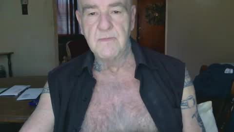 Snapshot of afewyearsonme_now chatting on 03.02.25 Pizza online show from 03.02.25