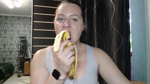 Snapshot of afi_black_coffee chatting on 09.30.25 afi_black_coffee online show from 09.30.25