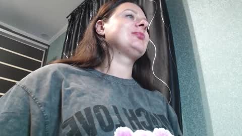 Snapshot of afi_black_coffee chatting on 10.09.25 afi_black_coffee online show from 10.09.25