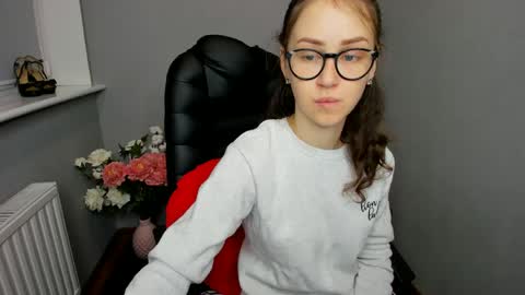 Snapshot of afinacutie chatting on 12.05.24 Afina online show from 12.05.24