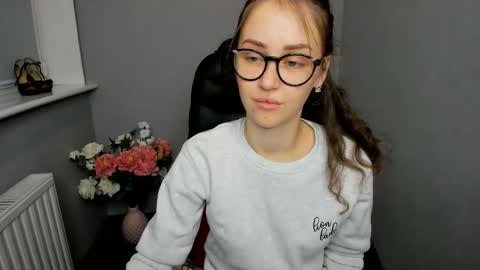 Snapshot of afinacutie chatting on 12.05.24 Afina online show from 12.05.24