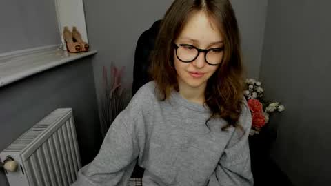 Snapshot of afinacutie chatting on 02.01.25 Afina online show from 02.01.25