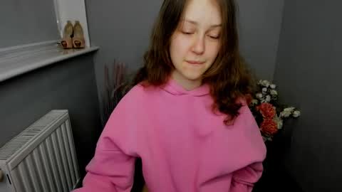 Snapshot of afinacutie chatting on 02.09.25 Afina online show from 02.09.25