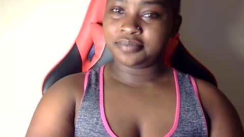 Snapshot of african001 chatting on 09.14.25 stella online show from 09.14.25